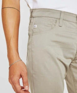 AG JeansMens Tellis Airluxe Pant - Dry Dust 8 AG JeansMens Tellis Airluxe Pant - Dry Dust -Garmentory Fashion Store AG Mens Tellis Airluxe Pant Dry Dust 20230427002124 1