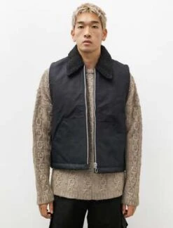 Our LegacyHighland Grizzly Vest - Black