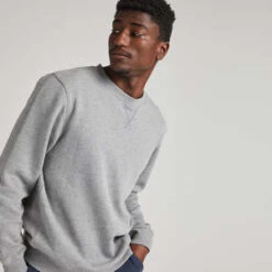 Richer PoorerRecycled Fleece Tapered Sweatshirt - Heather Grey -Garmentory Fashion Store Richer Poorer Grey Recycled Fleece Tapered Sweatshirt 20230802231352 4