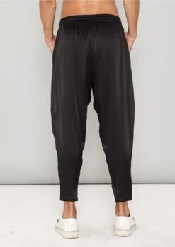 BERENIKUnisex Berenik LOOSE ELASTIC SILKY RAYON SATIN PANTS - Black 14 BERENIKUnisex Berenik LOOSE ELASTIC SILKY RAYON SATIN PANTS - Black -Garmentory Fashion Store Unisex Berenik LOOSE ELASTIC SILKY RAYON SATIN PANTS black 20200626162447 1